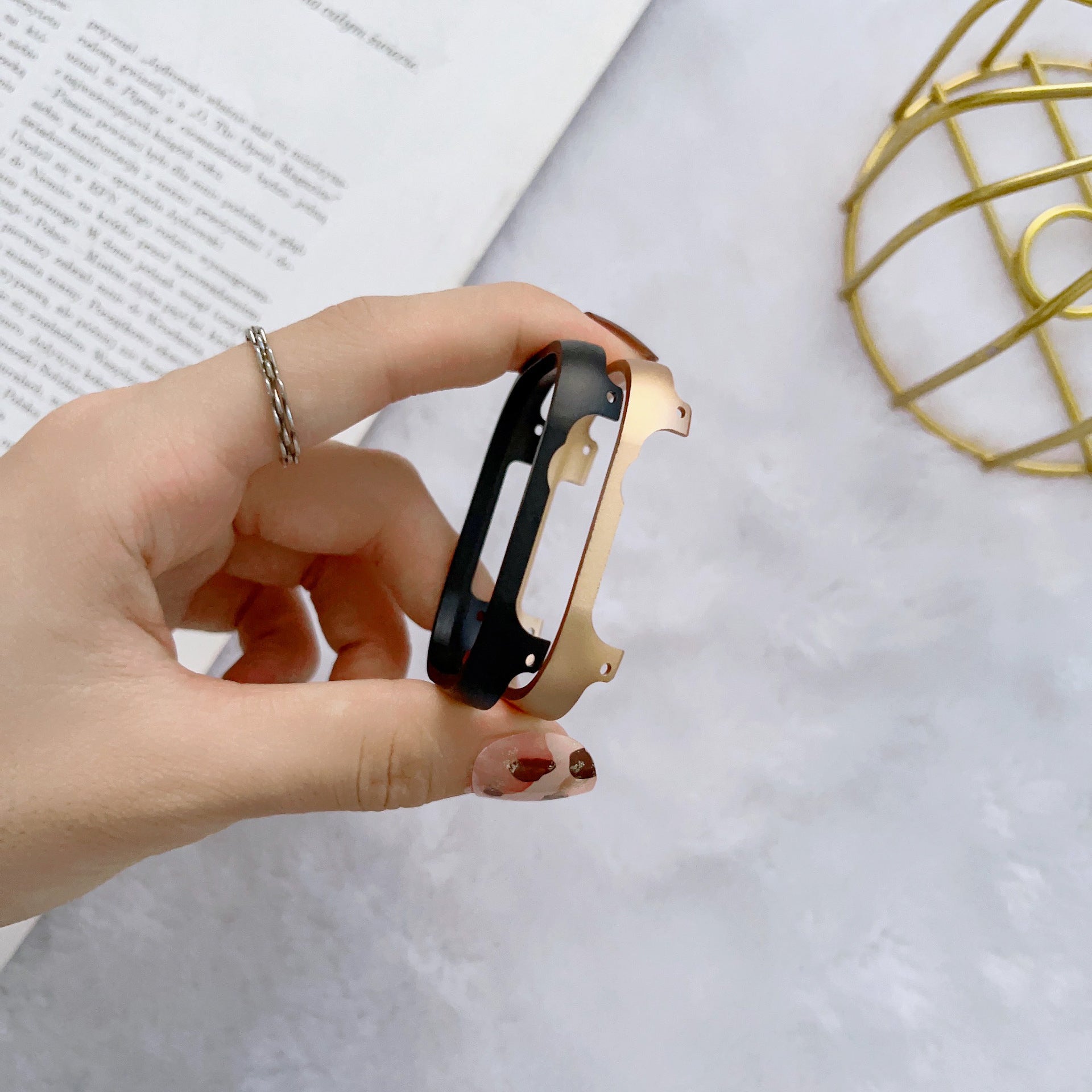 Simple And Lightweight Anti-fall Watch Metal Case